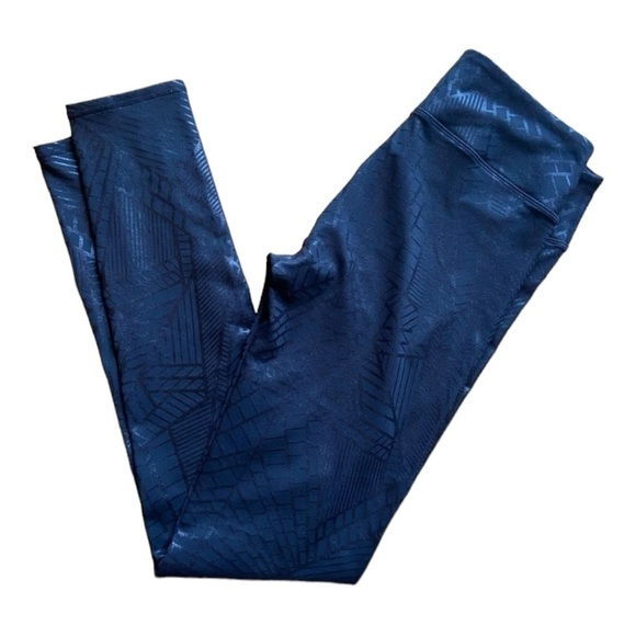 Fabletics Full Length Geo Print Black Leggings - Picture 8 of 8